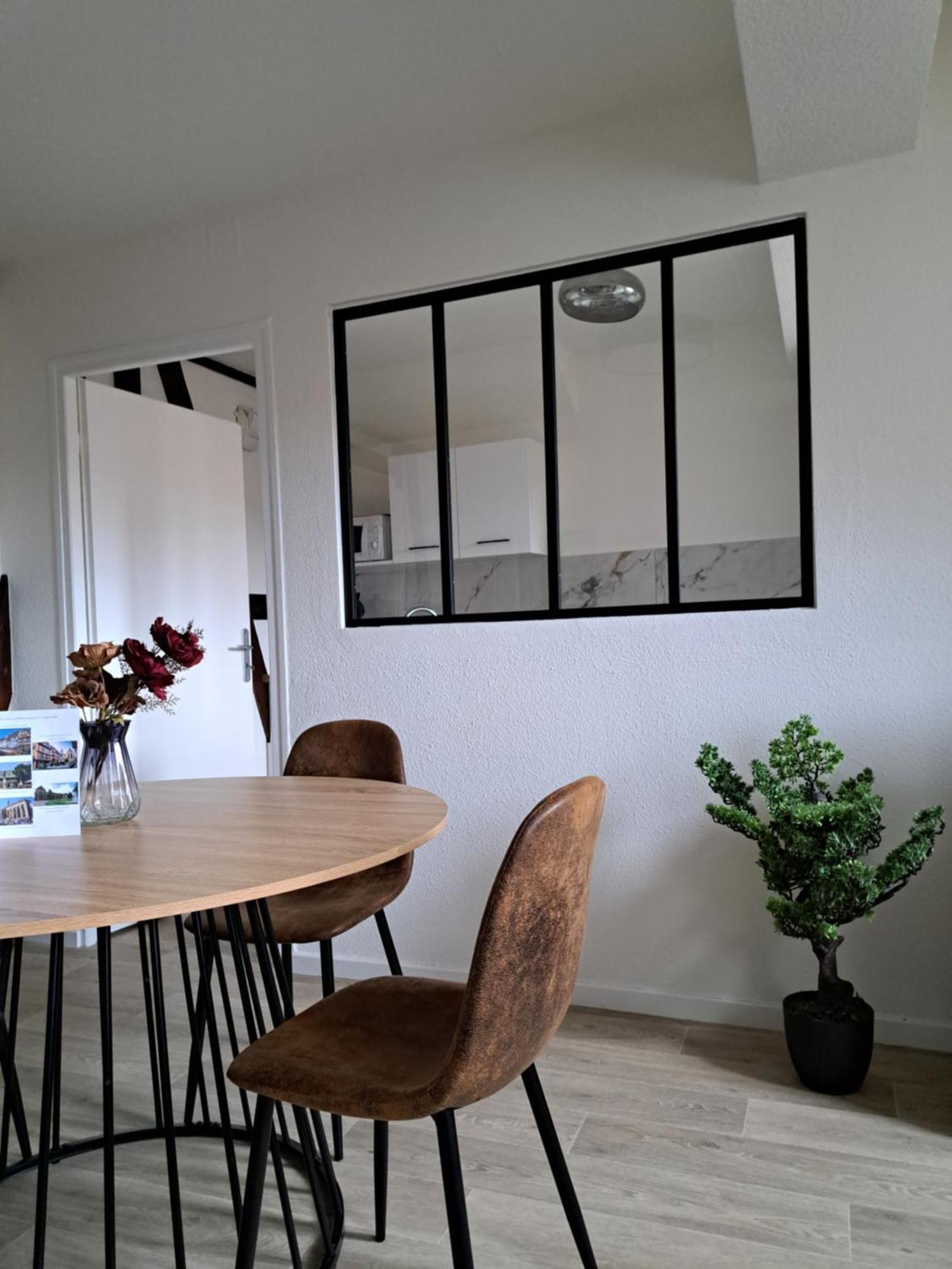 Appartement Centre Historique Avec Parking Inclus Colmar Kültér fotó